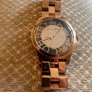 Marc Jacobs Unisex Rose Gold Watch
